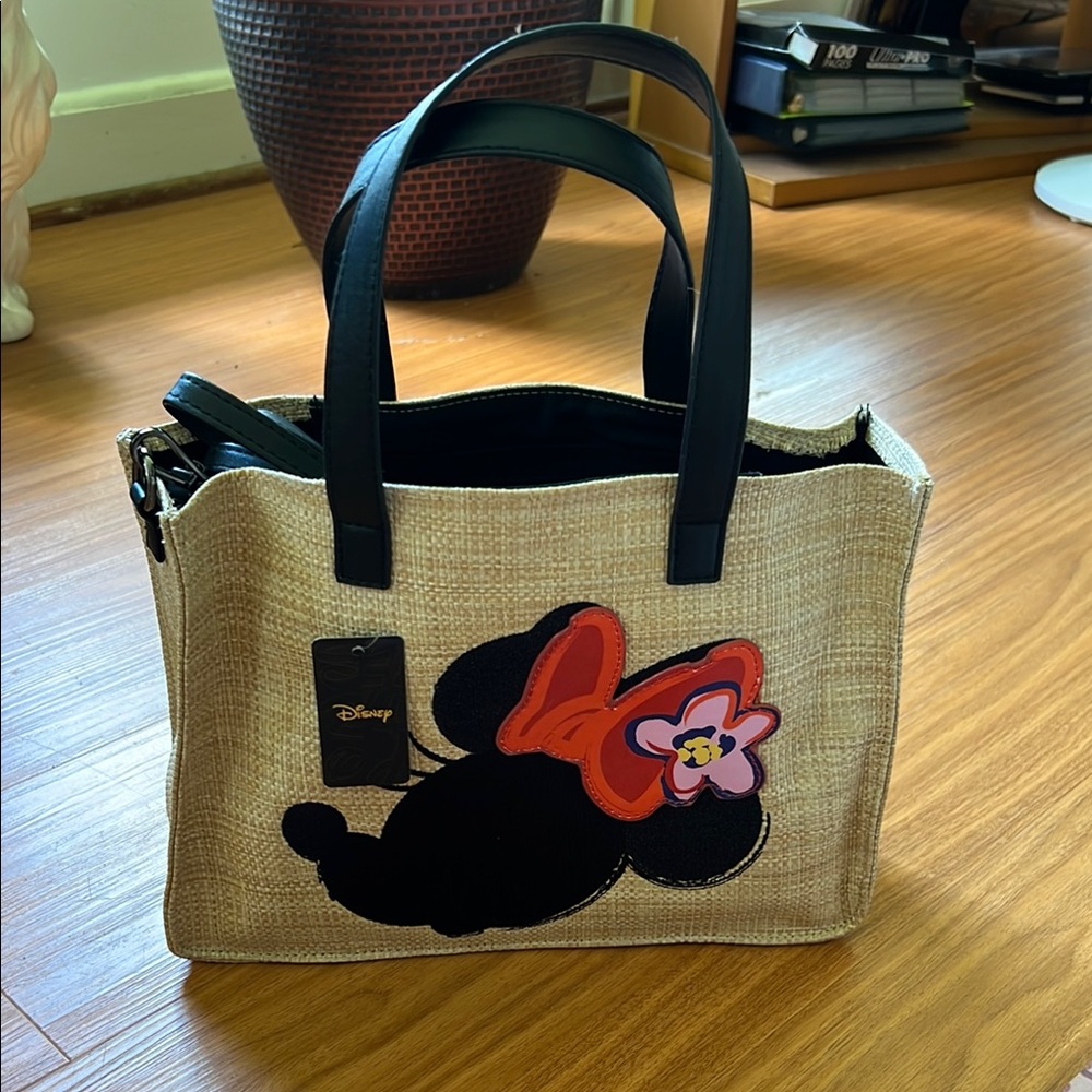Disney Minnie Mouse Embroidered Bow Straw Tote Bag